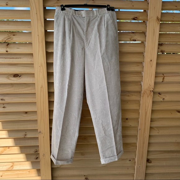 NWT Mondo Uomo Italia Shimmery Soft Pleated Fine Wale Corduroy Cuff Pants 34x34 - Picture 1 of 11